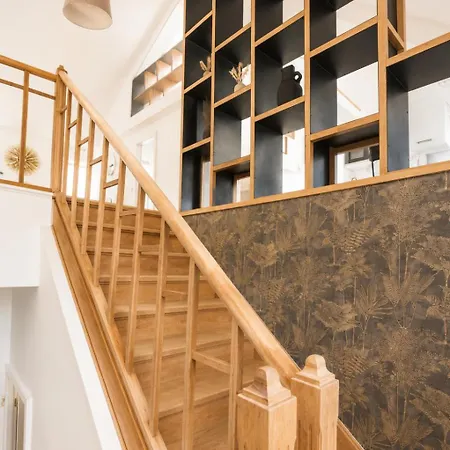 Apartment Core
